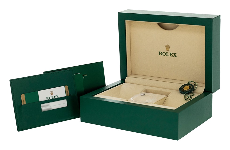 Rolex GMT Master II 116710 BLNR Image 4